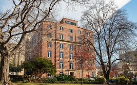 Mantra One Sandy Bay Road